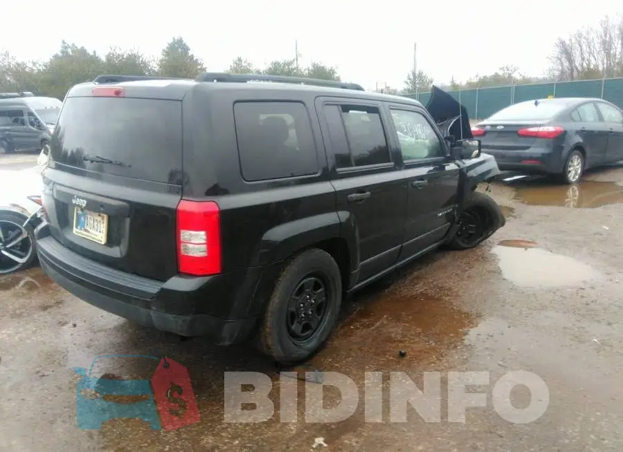 1C4NJPBBXED827675 Photo# 4