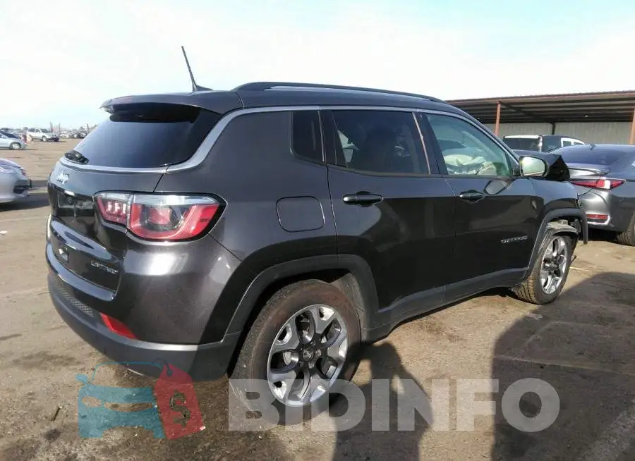 3C4NJCCB2LT154573 Photo# 4
