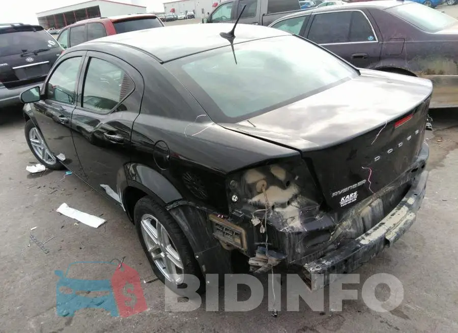 1C3CDZAB1DN628135 Photo# 3