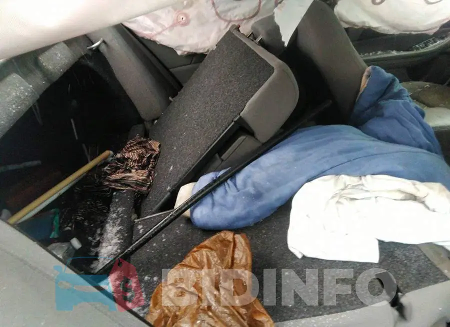 1G11B5SA2DF337380 Photo# 8