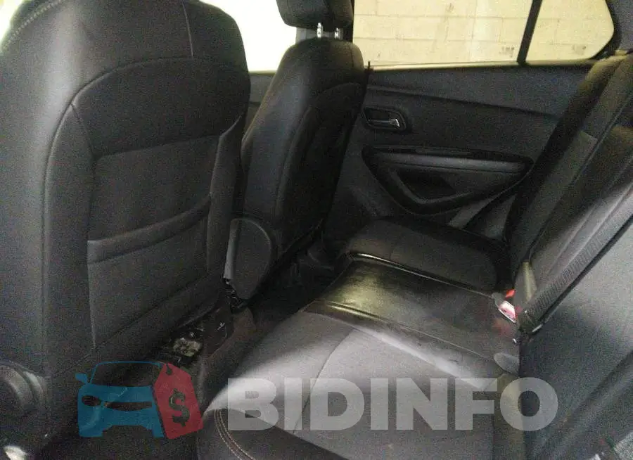 KL7CJLSB7KB912722 Photo# 8