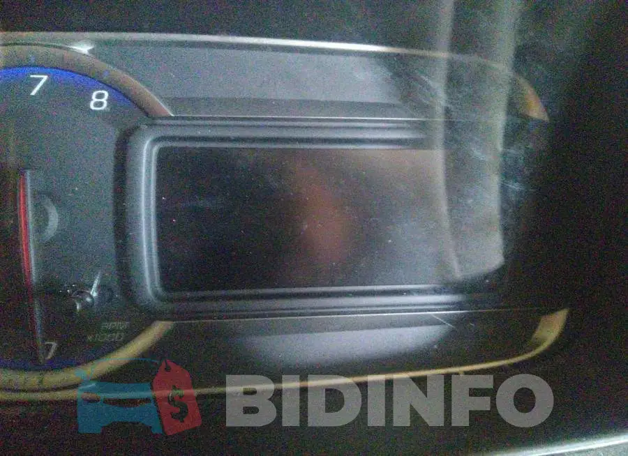 KL7CJRSB4FB109942 Photo# 7