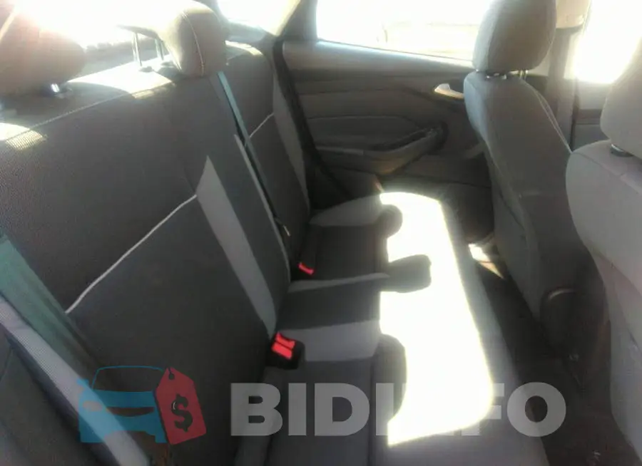 1FADP3F23EL409404 Photo# 8