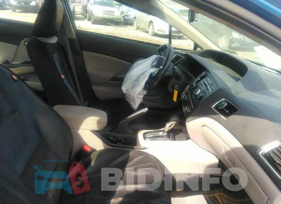 19XFB2F50FE279114 Photo# 5