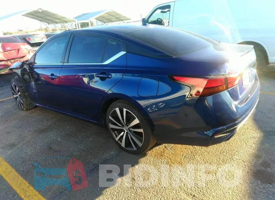 1N4BL4CV4LN314794 Photo# 3