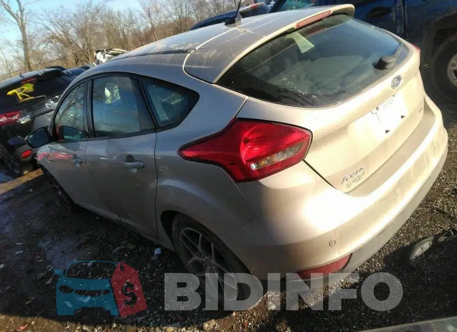 1FADP3M29HL340323 Photo# 3