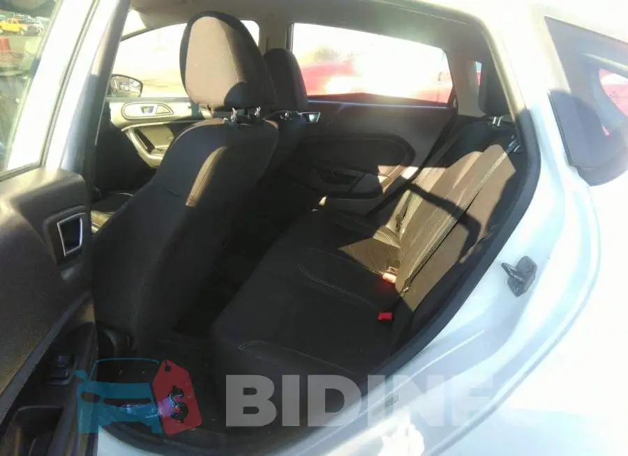 3FADP4EJ0EM143918 Photo# 8