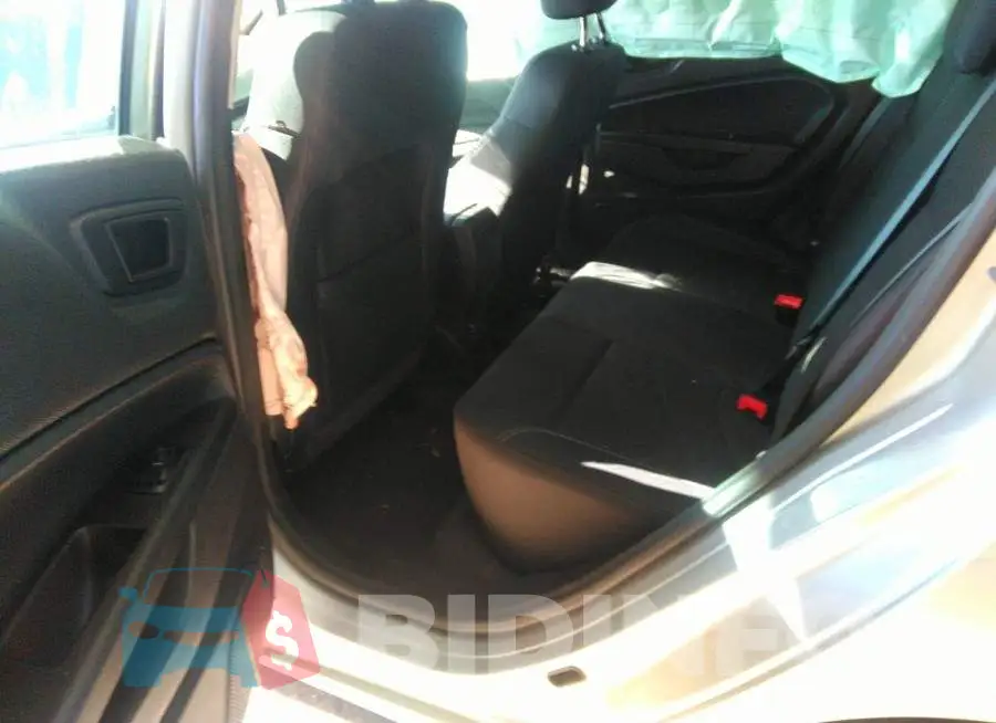 3FADP4EJ9HM157613 Photo# 8