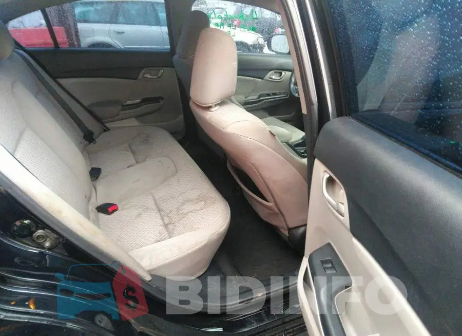 19XFB2F58EE228913 Photo# 8