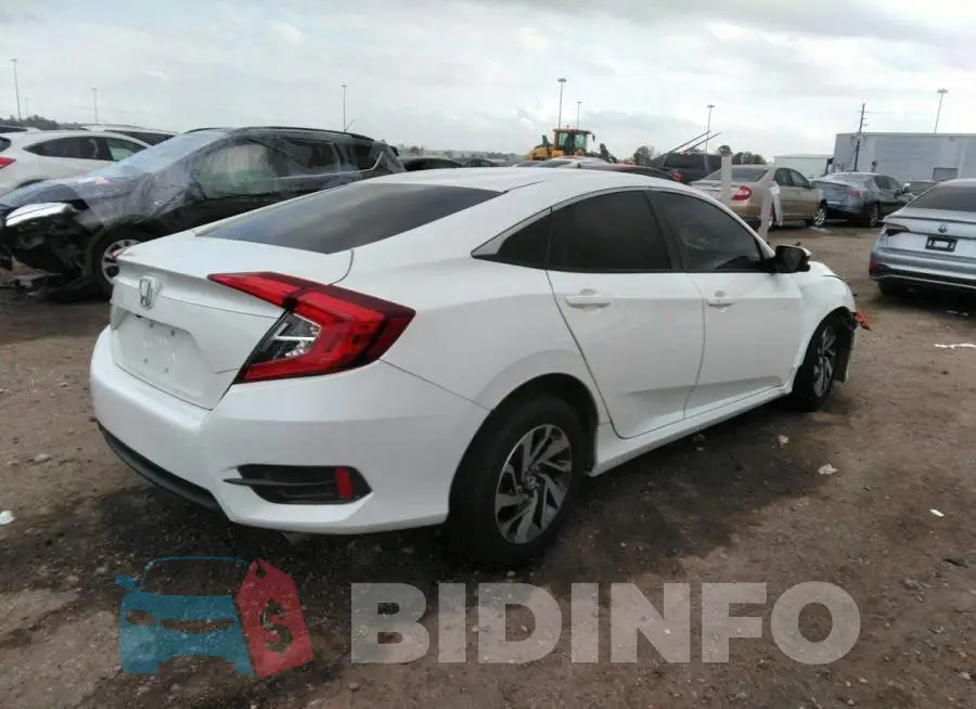 19XFC2F70GE074442 Photo# 4