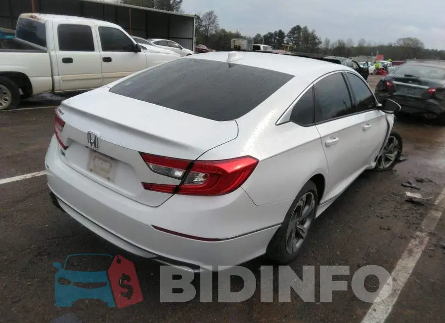 1HGCV1F57JA135142 Photo# 4