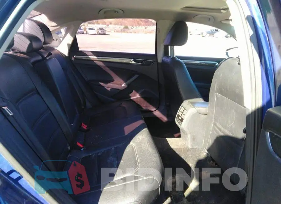 1VWBT7A32GC043147 Photo# 8