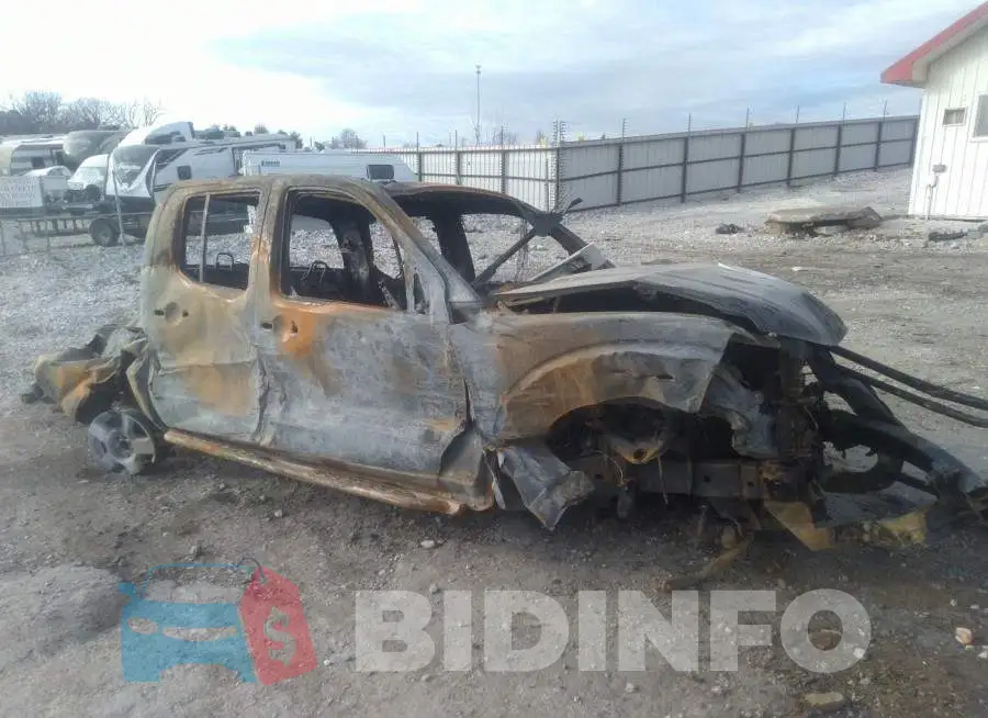 1N6AD0EV8FN703142 Photo# 6