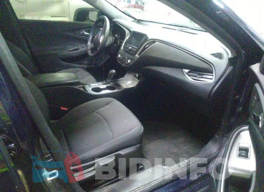 1G1ZC5ST5HF264724 Photo# 5