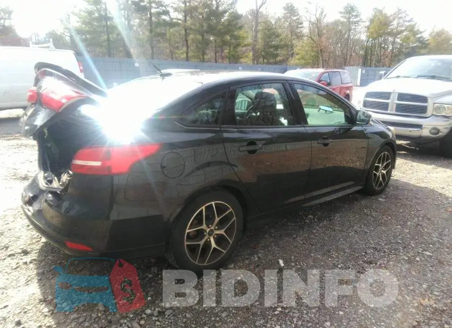 1FADP3F25FL208640 Photo# 4