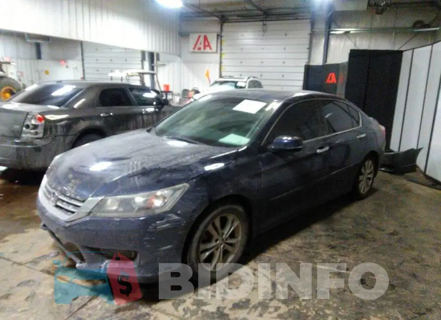 1HGCR2F73DA032672 Photo# 2