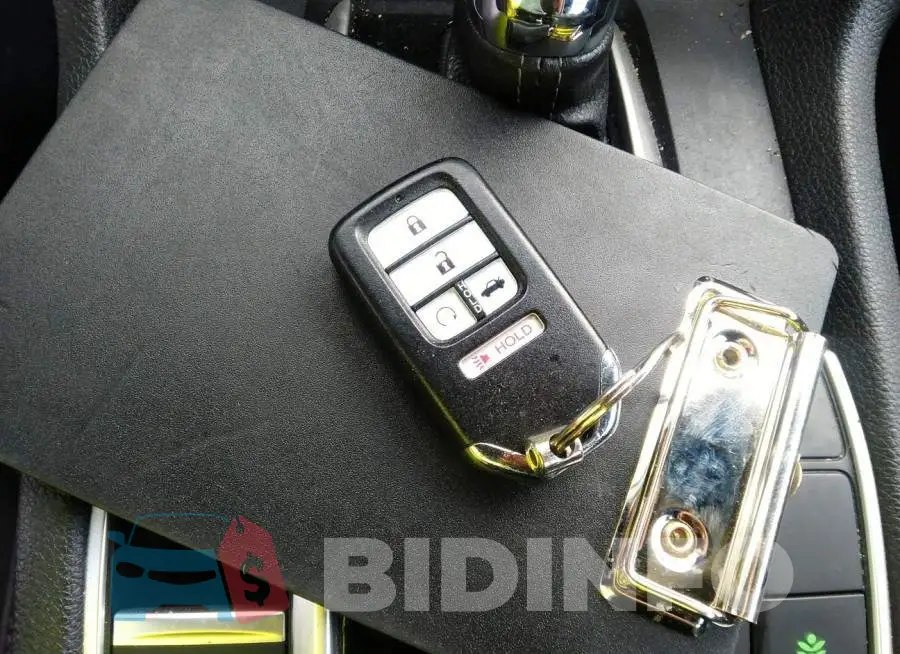 2HGFC2F85KH506076 Photo# 11