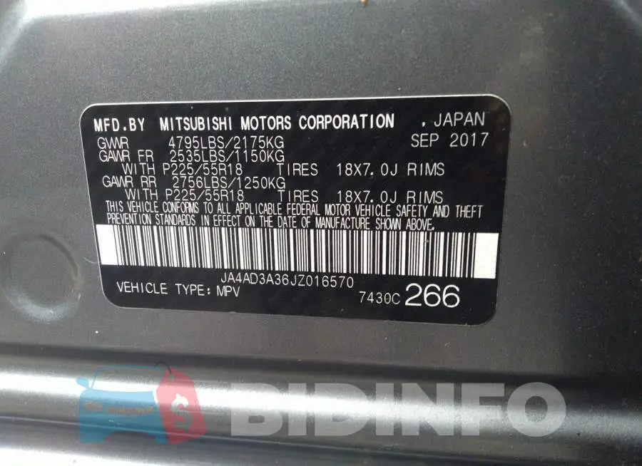 JA4AD3A36JZ016570 Photo# 9
