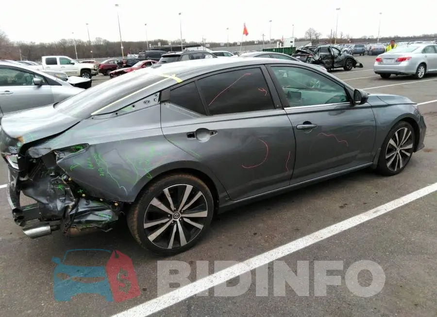 1N4BL4CV5KC157349 Photo# 4