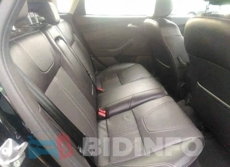 1FADP3N29EL341997 Photo# 8
