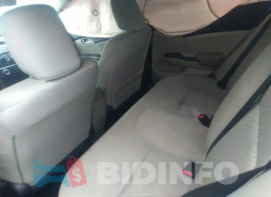 19XFB2F57FE004467 Photo# 8