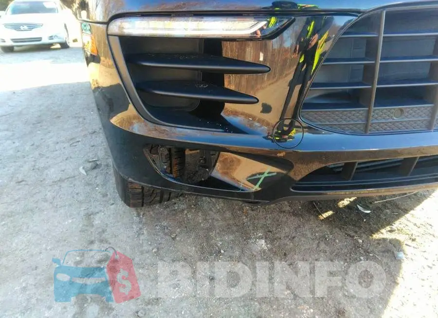 WP1AA2A50HLB82069 Photo# 6