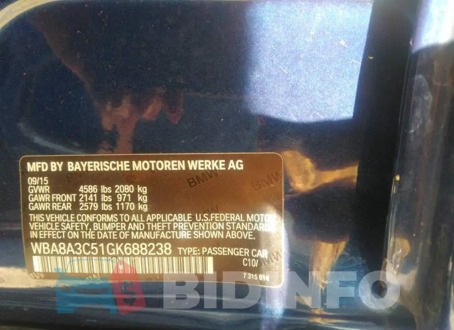 WBA8A3C51GK688238 Photo# 9