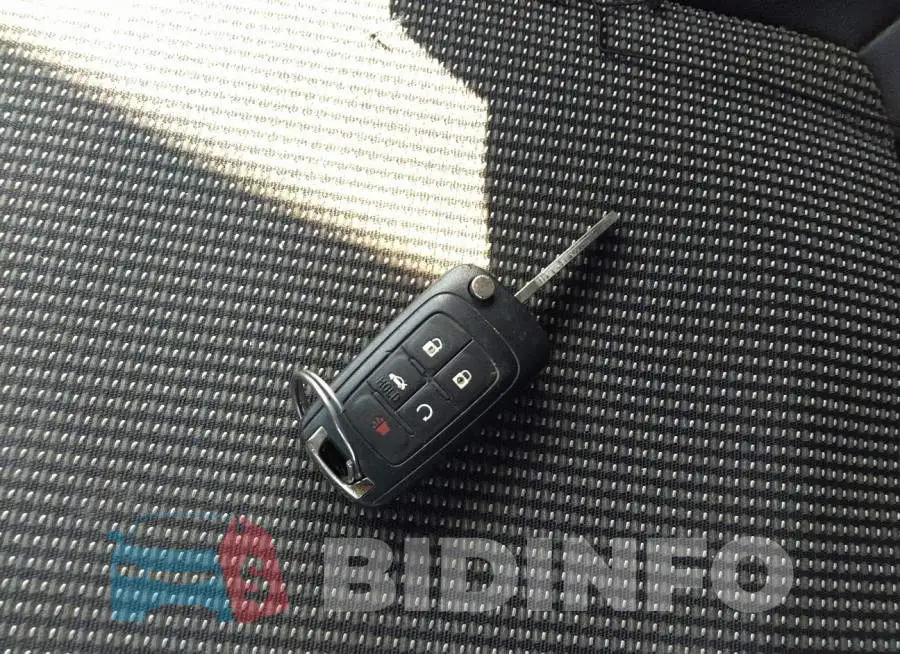 1G11D5SL6FF322847 Photo# 11