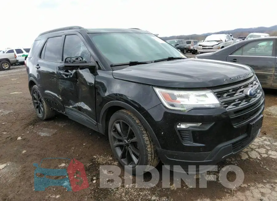 1FM5K7D8XJGB51134 Photo# 1
