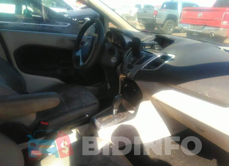 3FADP4BJ9DM142723 Photo# 5