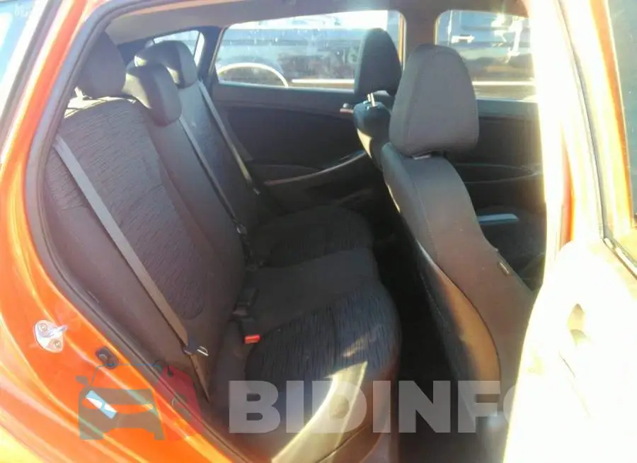 KMHCT5AE8HU320730 Photo# 8