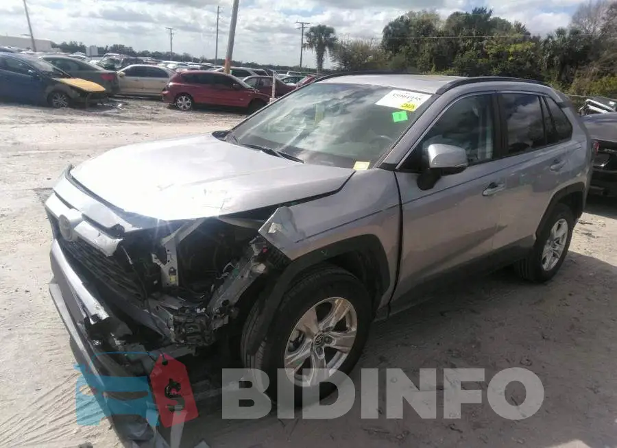 2T3W1RFV8MC164064 Photo# 2