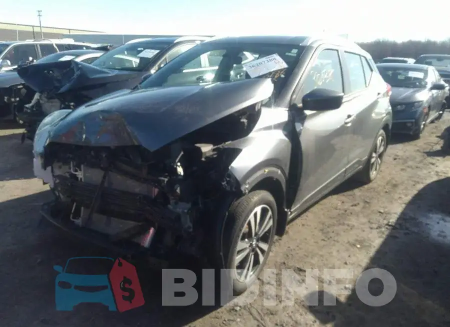 3N1CP5CU3KL507262 Photo# 2