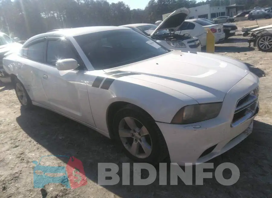 2C3CDXBG2DH571127 Photo# 1