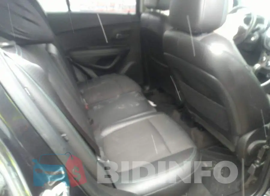 KL7CJLSB4FB213389 Photo# 8