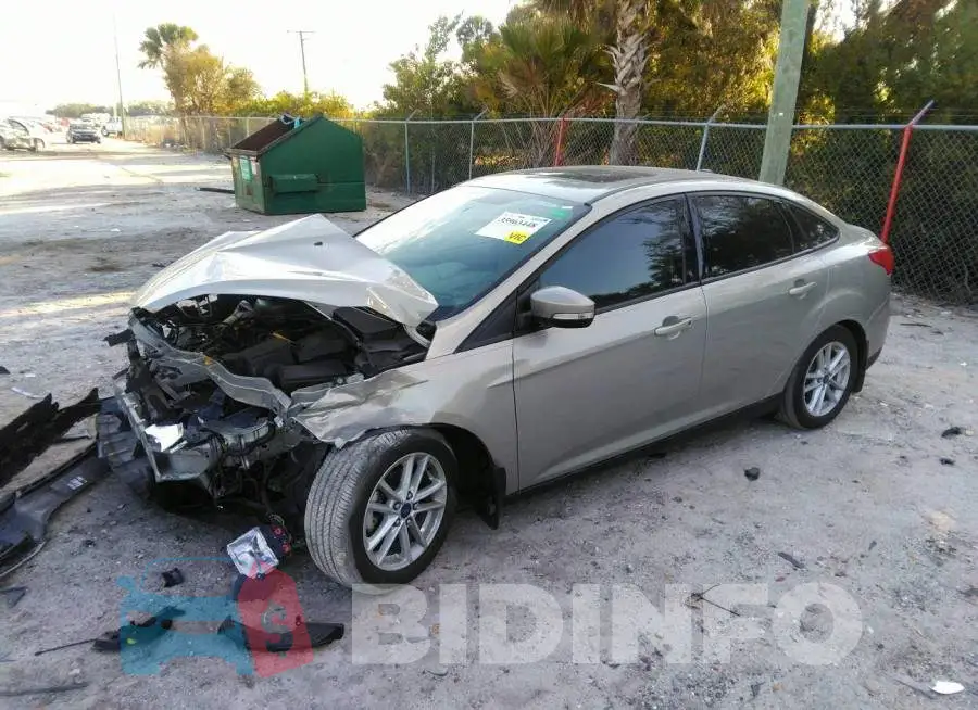 1FADP3F20GL261571 Photo# 2