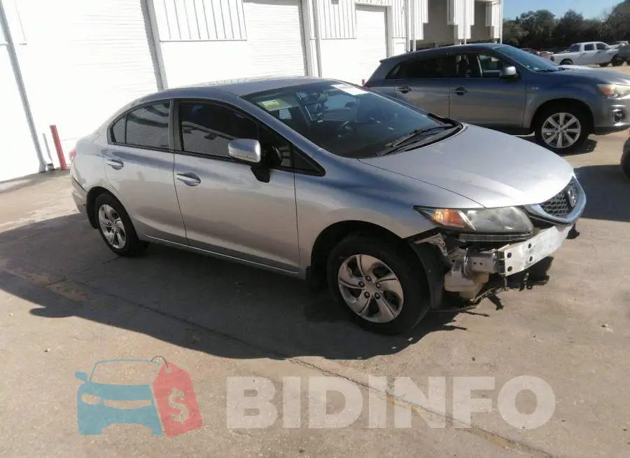 19XFB2F58EE000913 Photo# 1