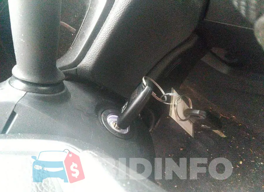 19XFC2F63LE215425 Photo# 11
