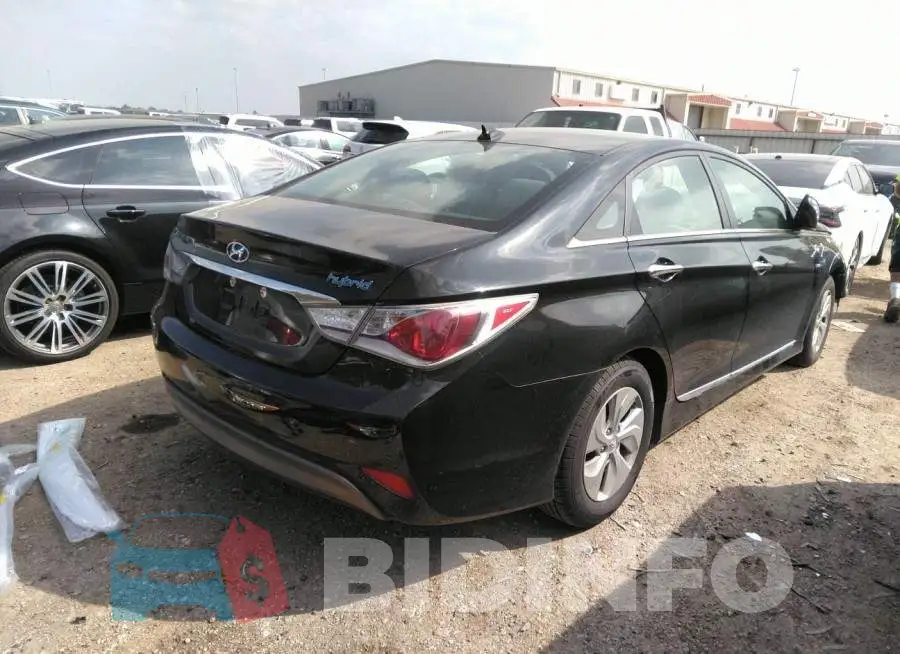 KMHEC4A40FA128548 Photo# 4