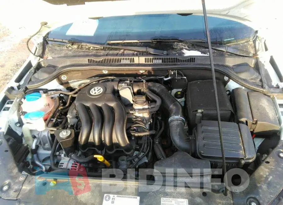3VW2K7AJ0FM335538 Photo# 10