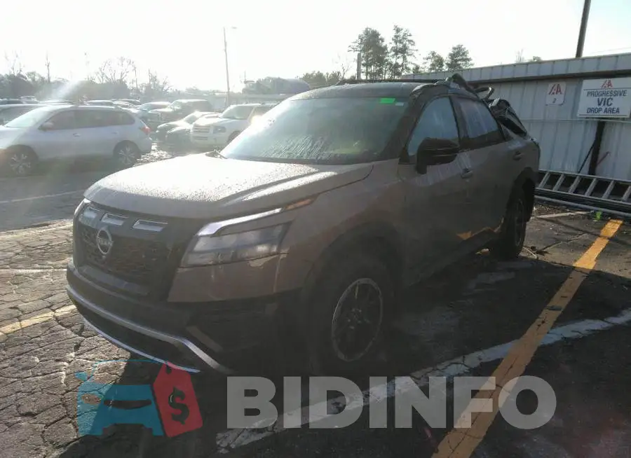 5N1DR3BD0PC215519 Photo# 2
