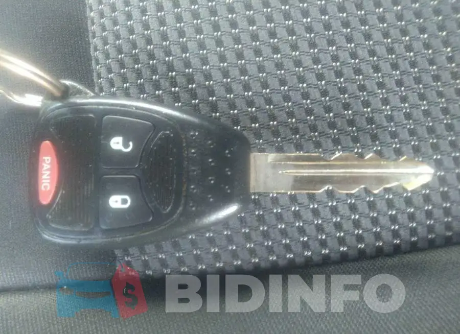 1C4NJPBBXDD225633 Photo# 11