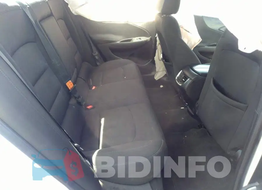1G1ZD5ST3JF168903 Photo# 8