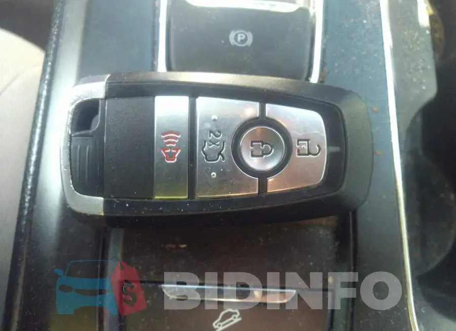 3FA6P0G7XKR161392 Photo# 11