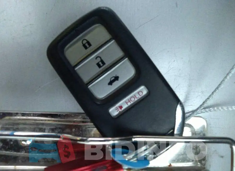 1HGCR3F83DA020830 Photo# 11