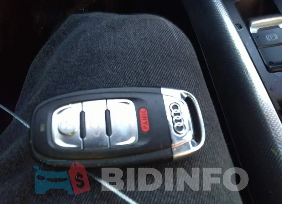 WAUCFAFH1EN001552 Photo# 11