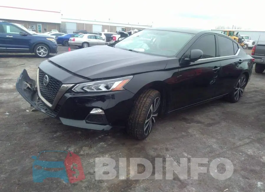 1N4BL4CV8KC163243 Photo# 2