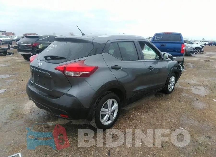 3N1CP5CU3KL564612 Photo# 4