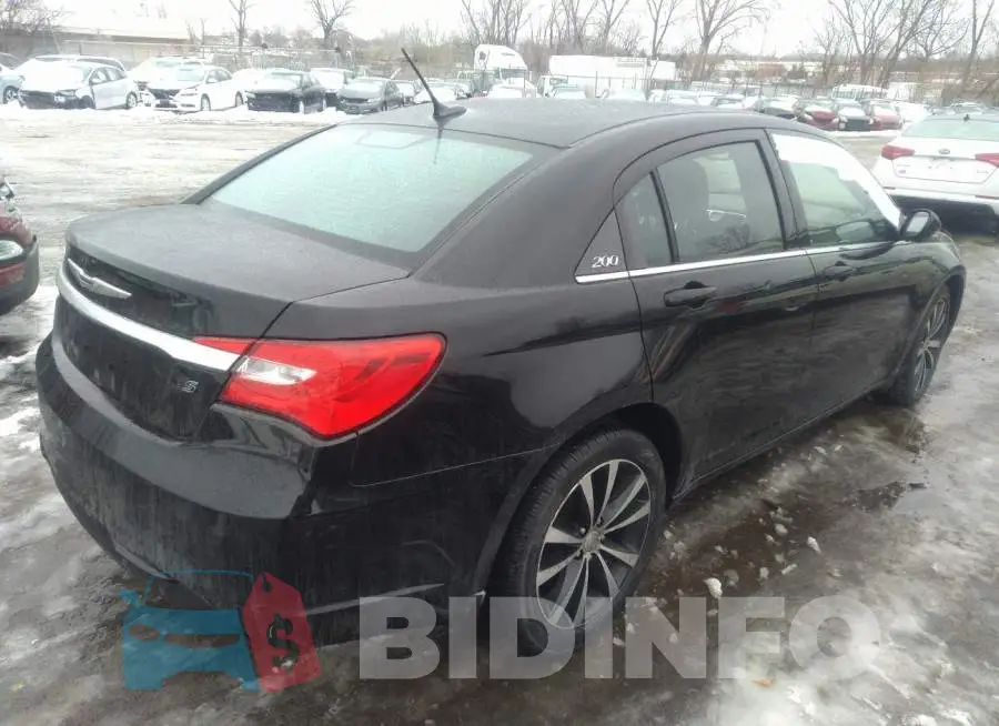 1C3CCBCG3DN618032 Photo# 4