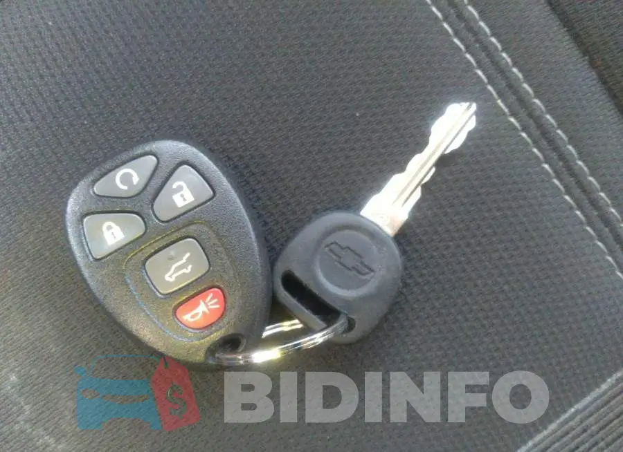 1GNKRHKD2GJ276382 Photo# 11